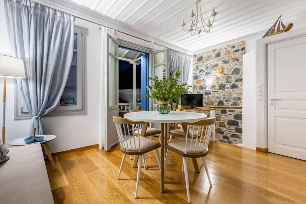Myrtia House Skopelos エクステリア 写真